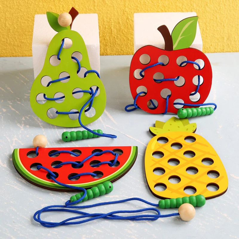 Jeu de Laçage Fruits Montessori – Motricité Fine en Bois